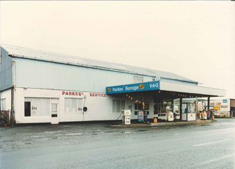 Parkes Garage